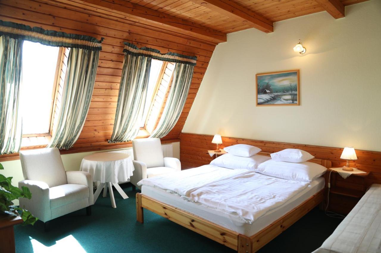 Hajdú Kastély Hotel Hajdúszoboszló Esterno foto